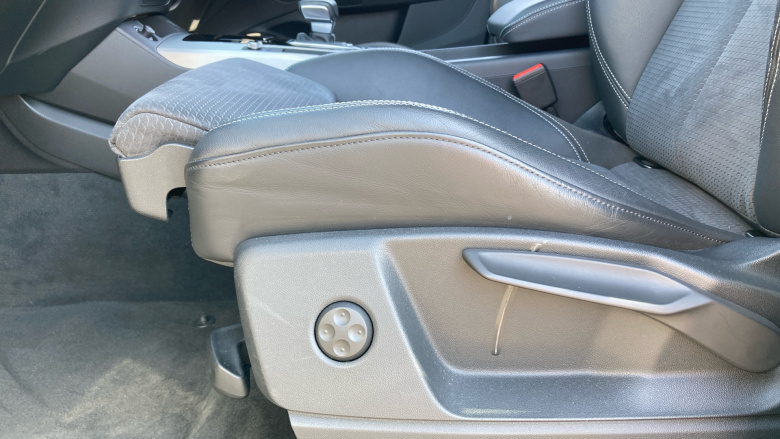 Audi Q5 40 TDI Quattro S Line 5dr S Tronic Diesel Estate